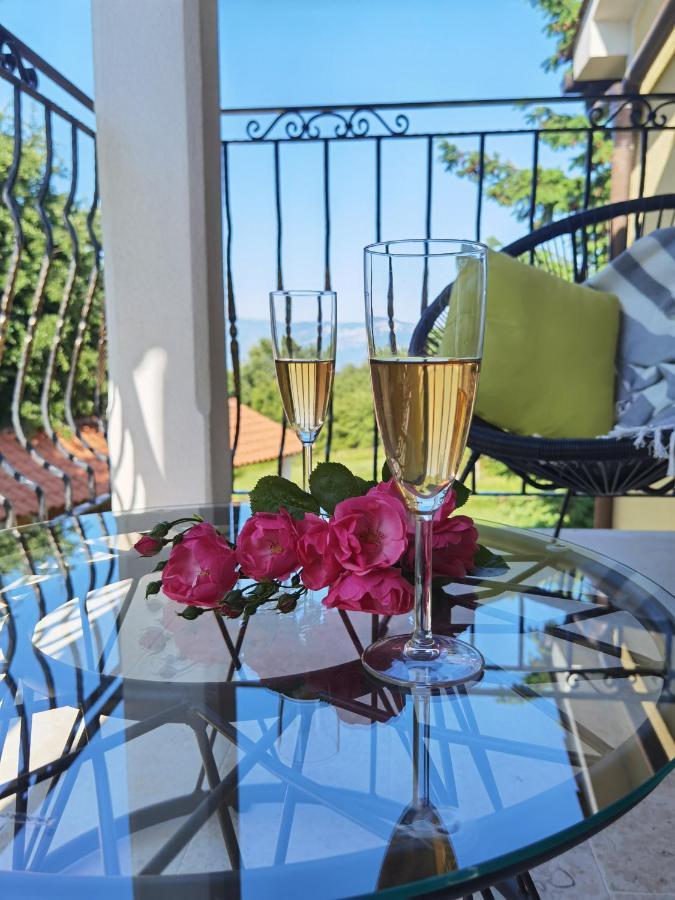Apartment Luce Pican Екстер'єр фото