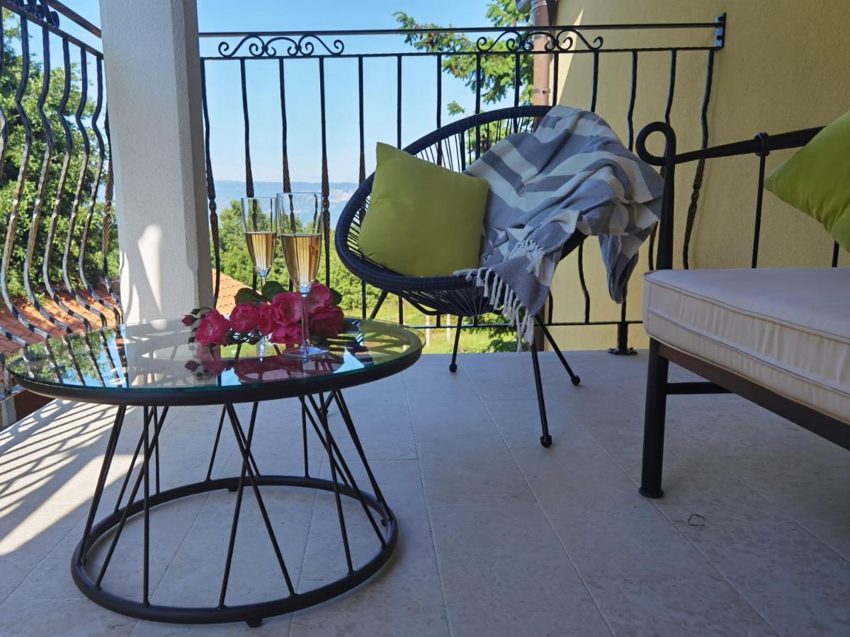 Apartment Luce Pican Екстер'єр фото